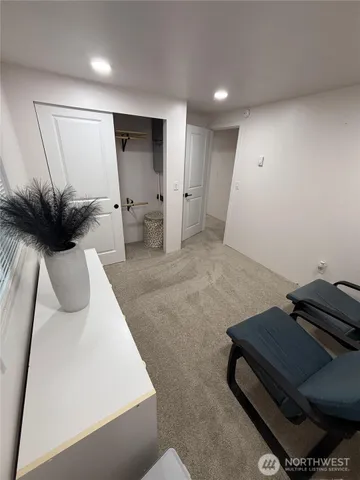 $180,000 | 23121 Edmonds Way, Unit 2, Edmonds, WA 98020