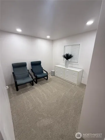 $180,000 | 23121 Edmonds Way, Unit 2, Edmonds, WA 98020