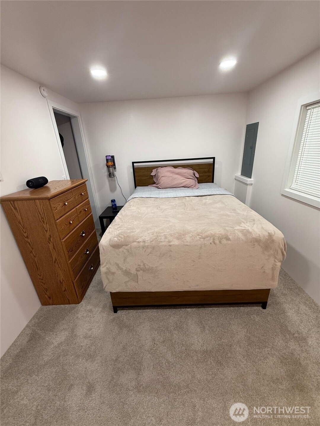 23121 Edmonds Way, Unit 2 Edmonds, WA 98020 - Photo 19 of 25