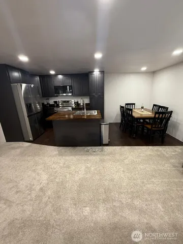 $180,000 | 23121 Edmonds Way, Unit 2, Edmonds, WA 98020