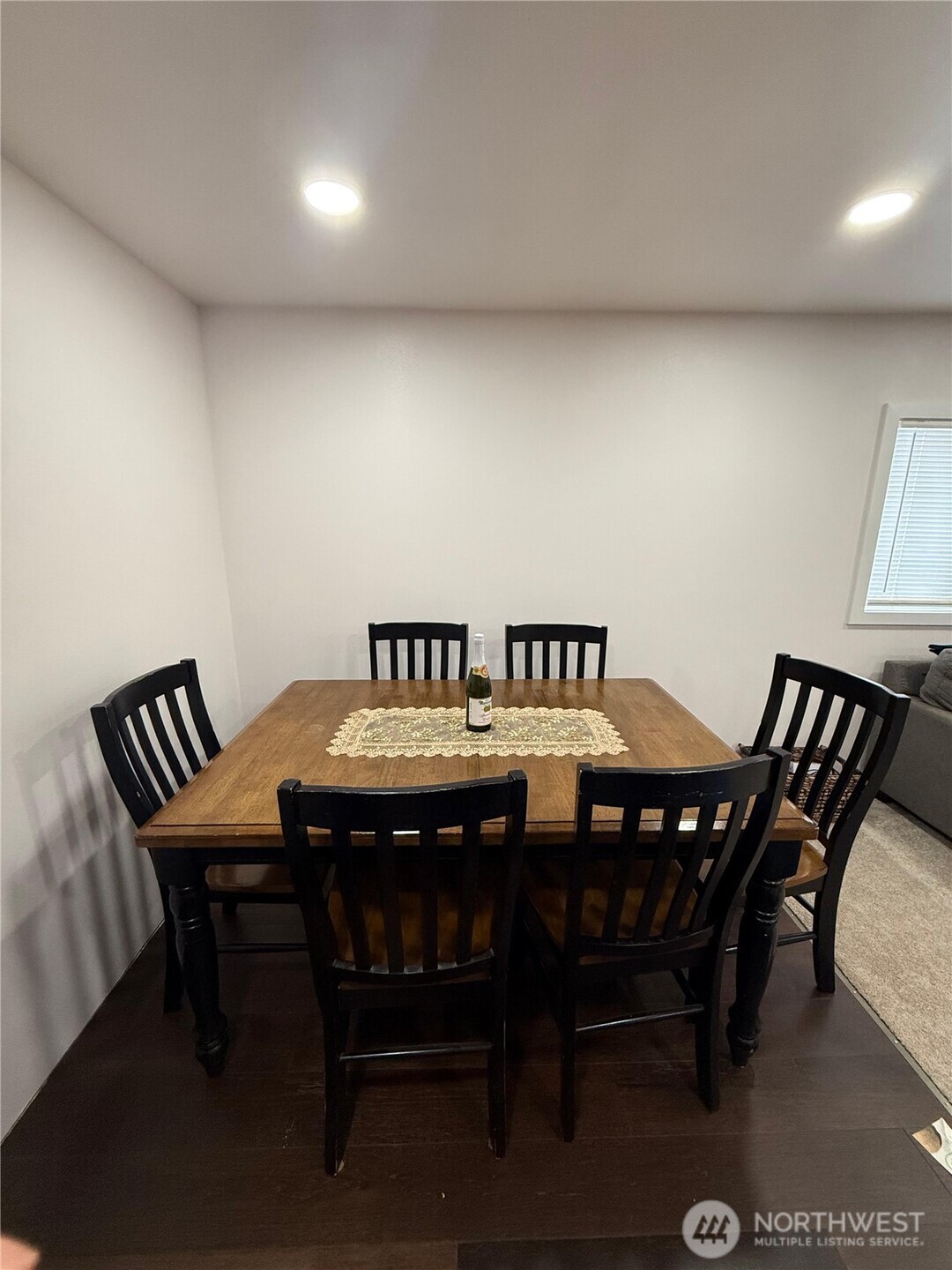 23121 Edmonds Way, Unit 2 Edmonds, WA 98020 - Photo 8 of 25