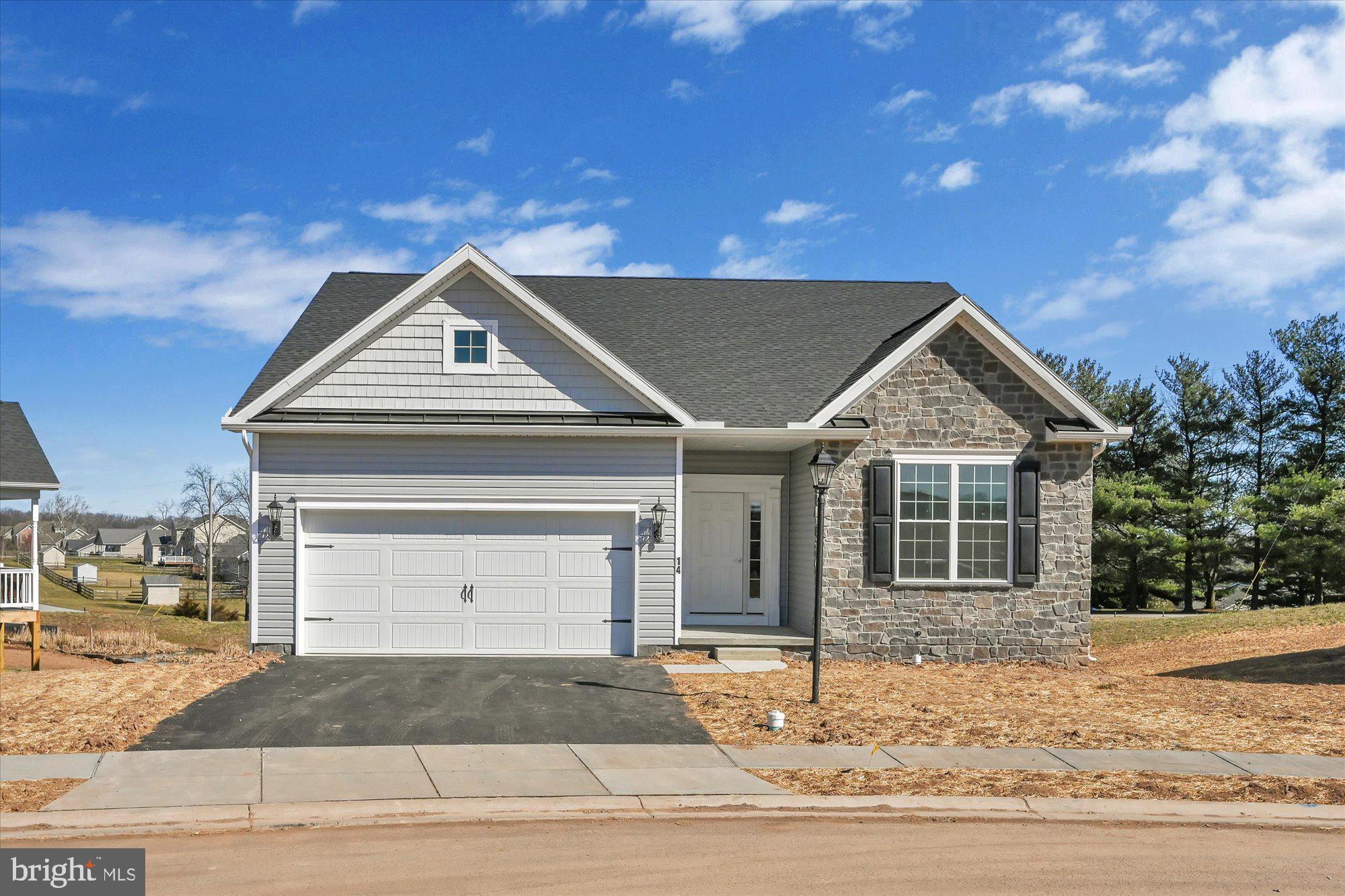 14 Aviary Drive, Unit B11 Gettysburg, PA 17325 - Photo 2 of 32 Stone at gable