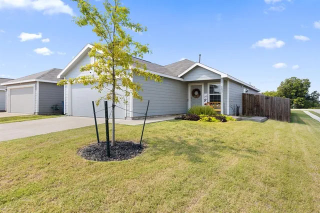a house view with a swimming pool