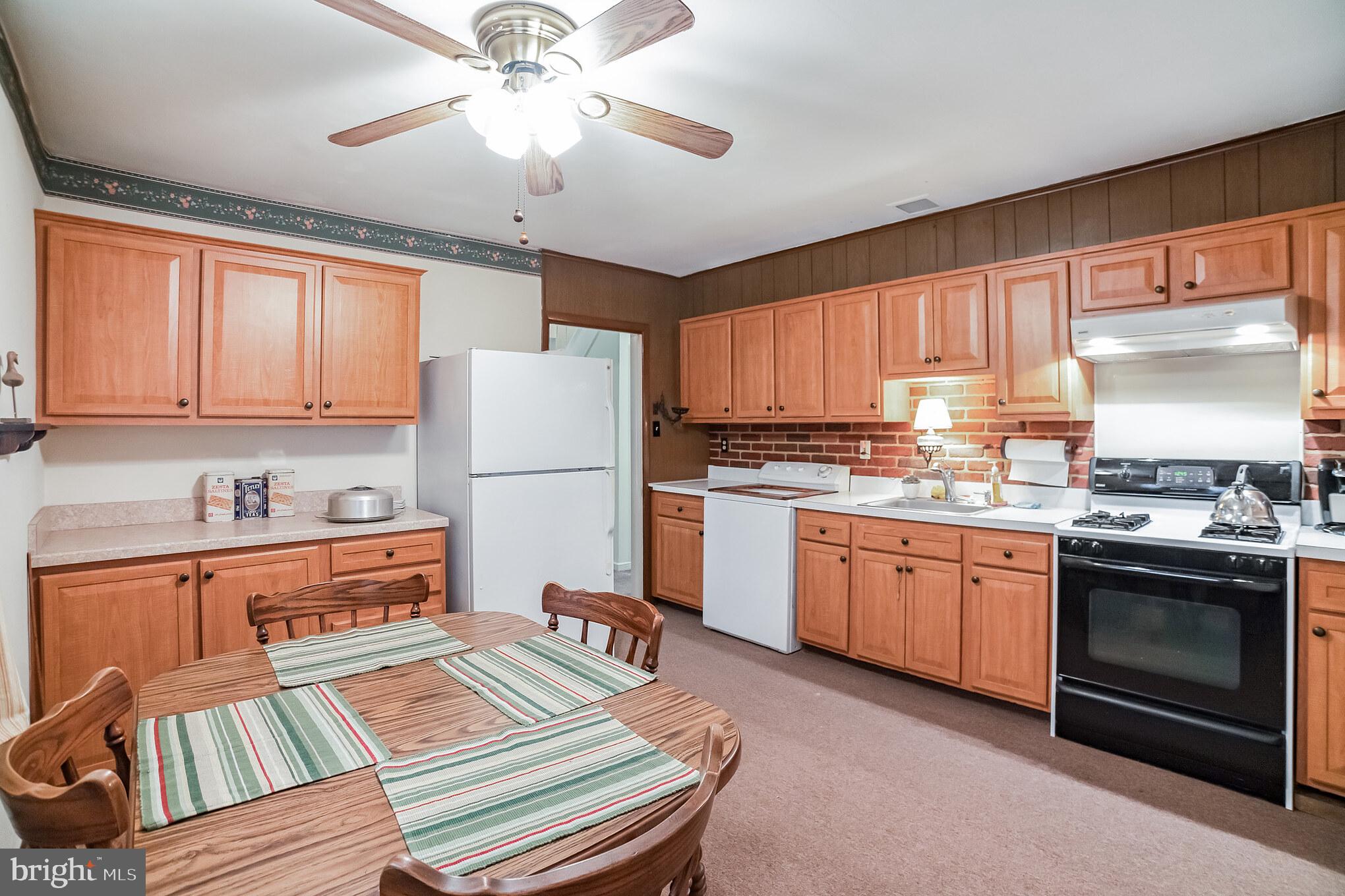 113 East Garrison Road Brookhaven, PA 19015 - Photo 12 of 45 Gallery Image 12