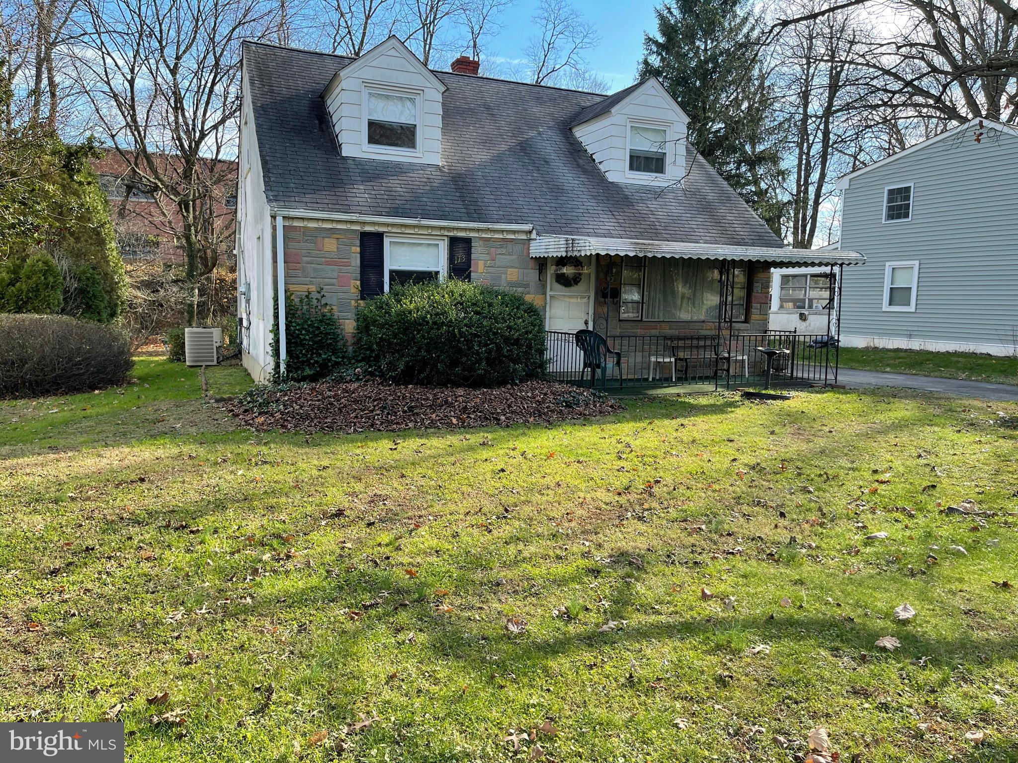 113 East Garrison Road Brookhaven, PA 19015 - Photo 3 of 45 Gallery Image 3