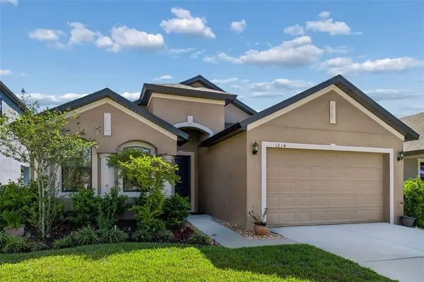 $439,777 | 1214 Florablu Drive, Seffner, FL 33584