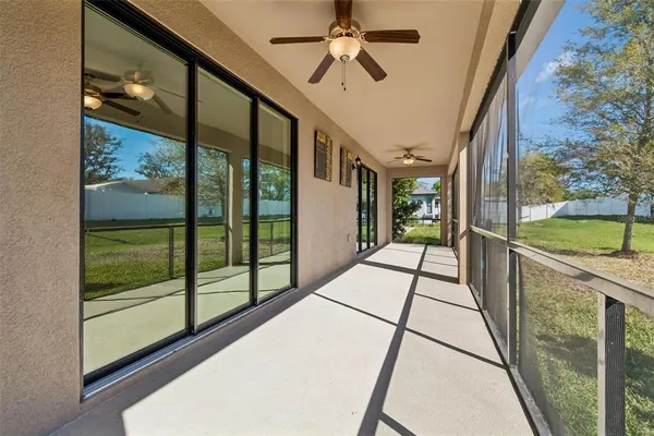 $439,777 | 1214 Florablu Drive, Seffner, FL 33584
