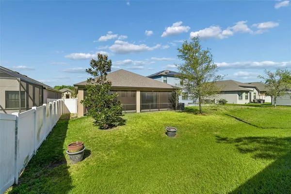 $439,777 | 1214 Florablu Drive, Seffner, FL 33584