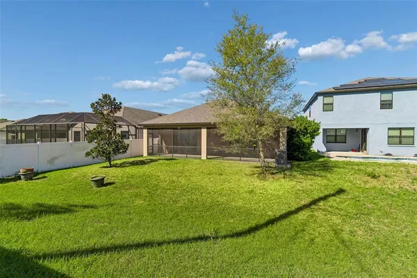 $439,777 | 1214 Florablu Drive, Seffner, FL 33584