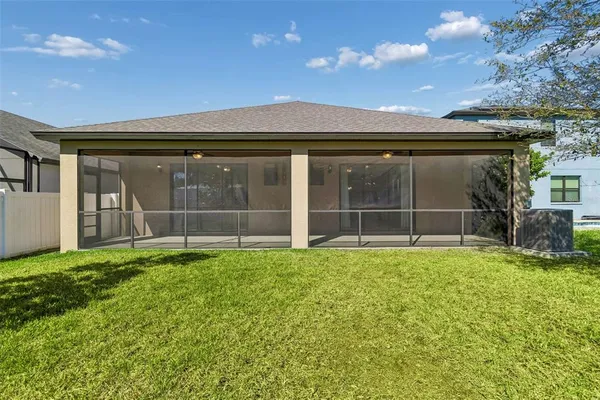 $439,777 | 1214 Florablu Drive, Seffner, FL 33584