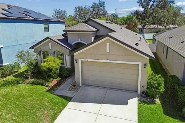$439,777 | 1214 Florablu Drive, Seffner, FL 33584