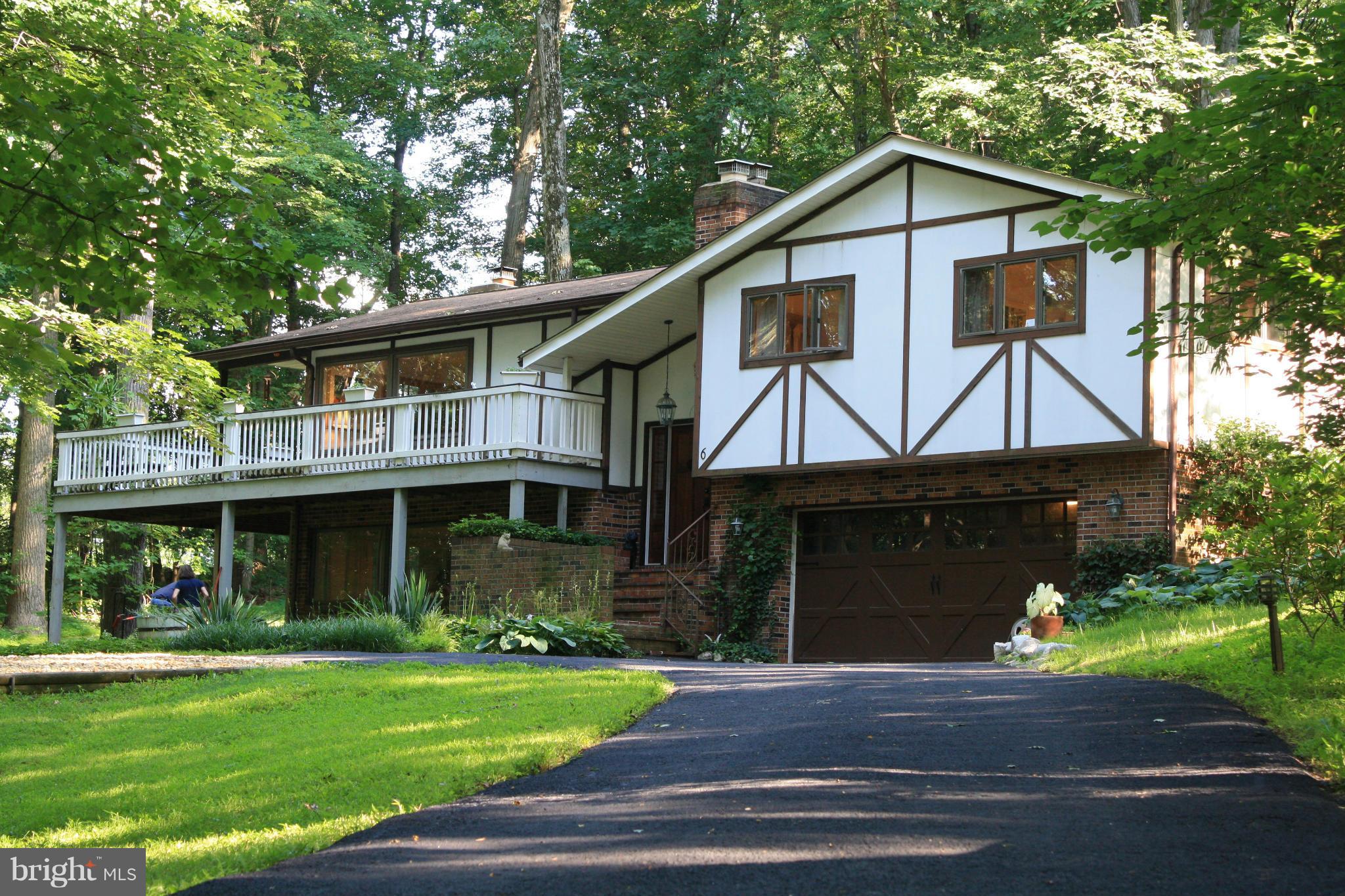 6 Rises Court Lutherville-Timonium, MD 21093 - Photo 2 of 30 Exterior (Front)