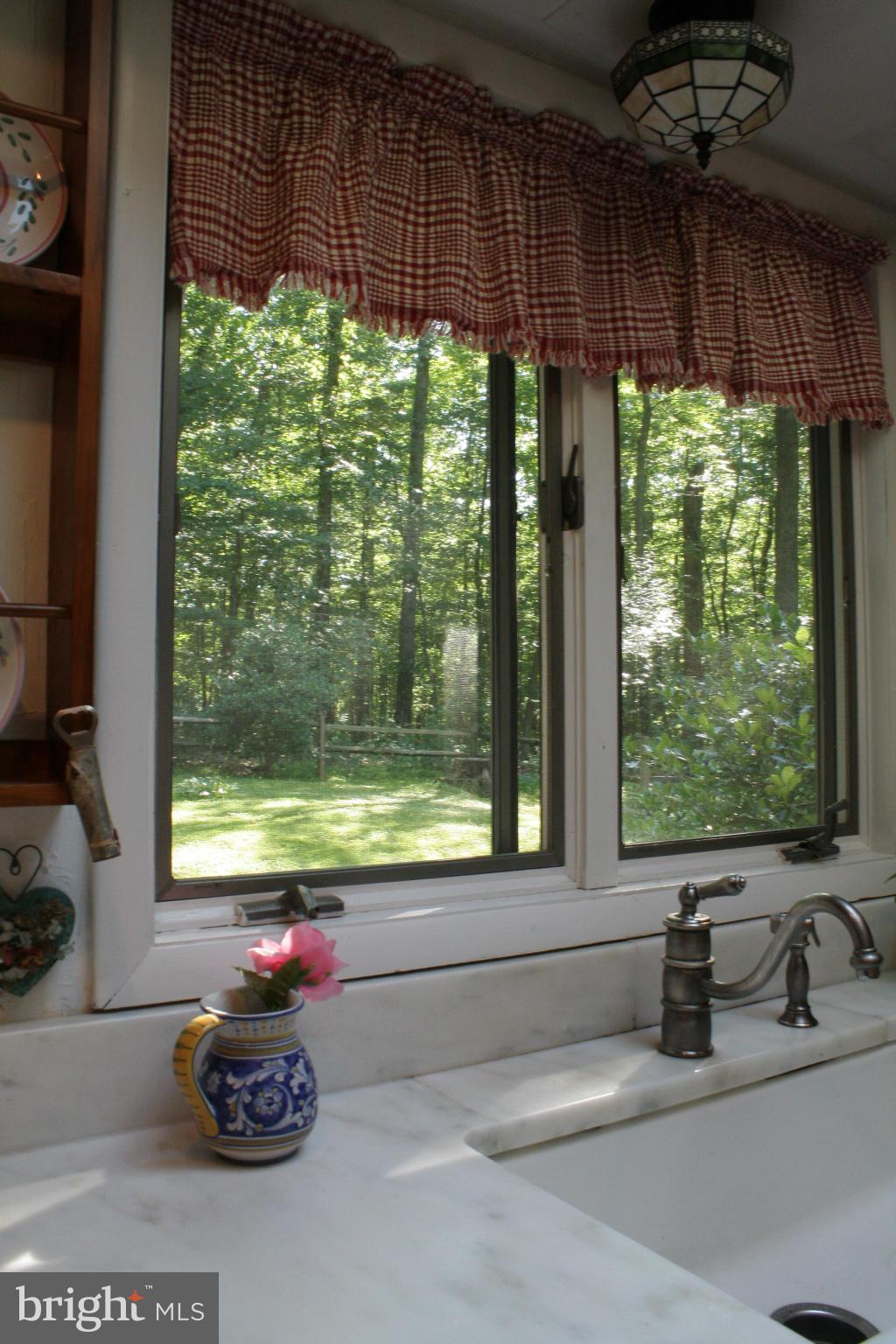 6 Rises Court Lutherville-Timonium, MD 21093 - Photo 11 of 30 Kitchen