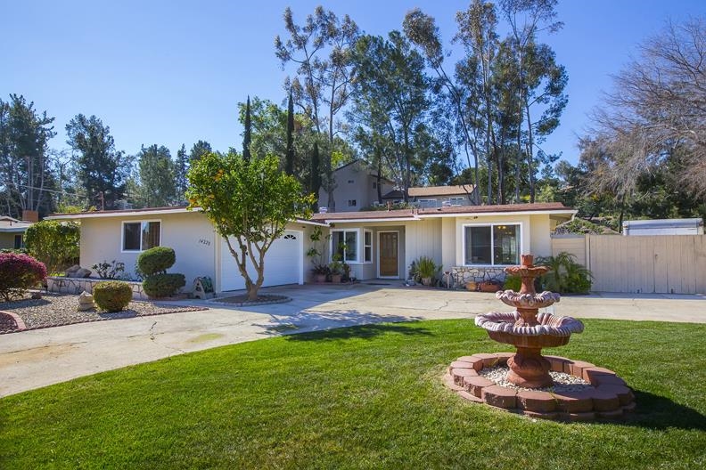 14228 Halper Road Poway, CA 92064 - Photo 3 of 23