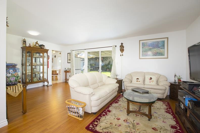 14228 Halper Road Poway, CA 92064 - Photo 4 of 23