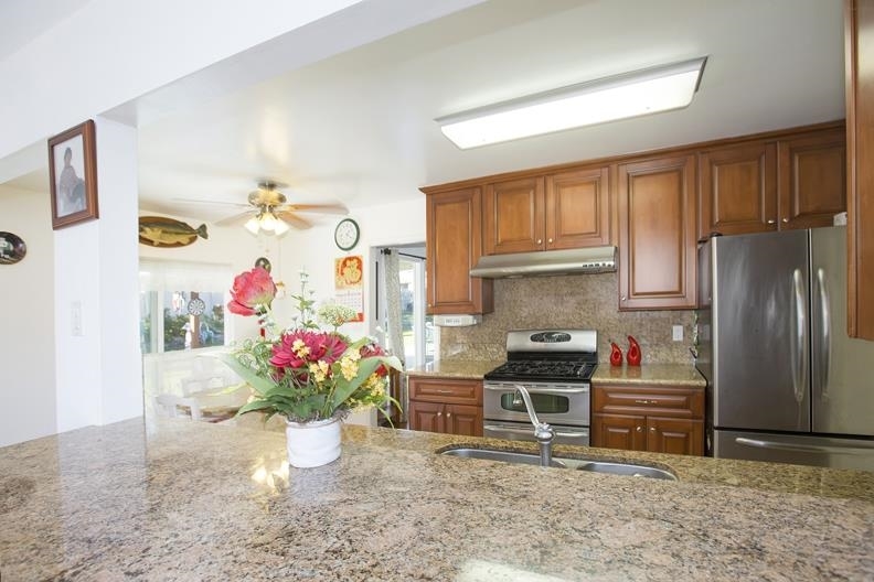 14228 Halper Road Poway, CA 92064 - Photo 9 of 23