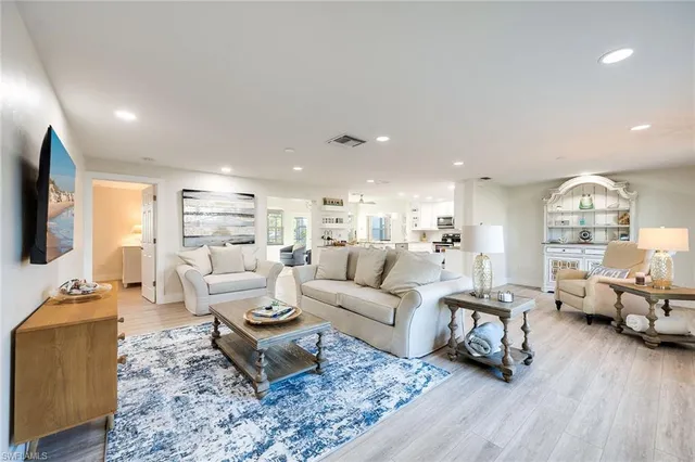 $12,000 | 1410 Curlew Avenue, Naples, FL 34102