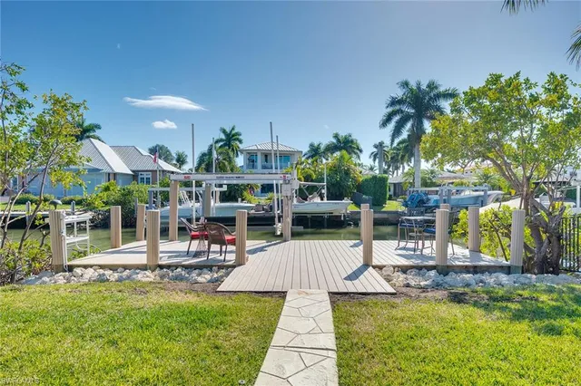 $12,000 | 1410 Curlew Avenue, Naples, FL 34102