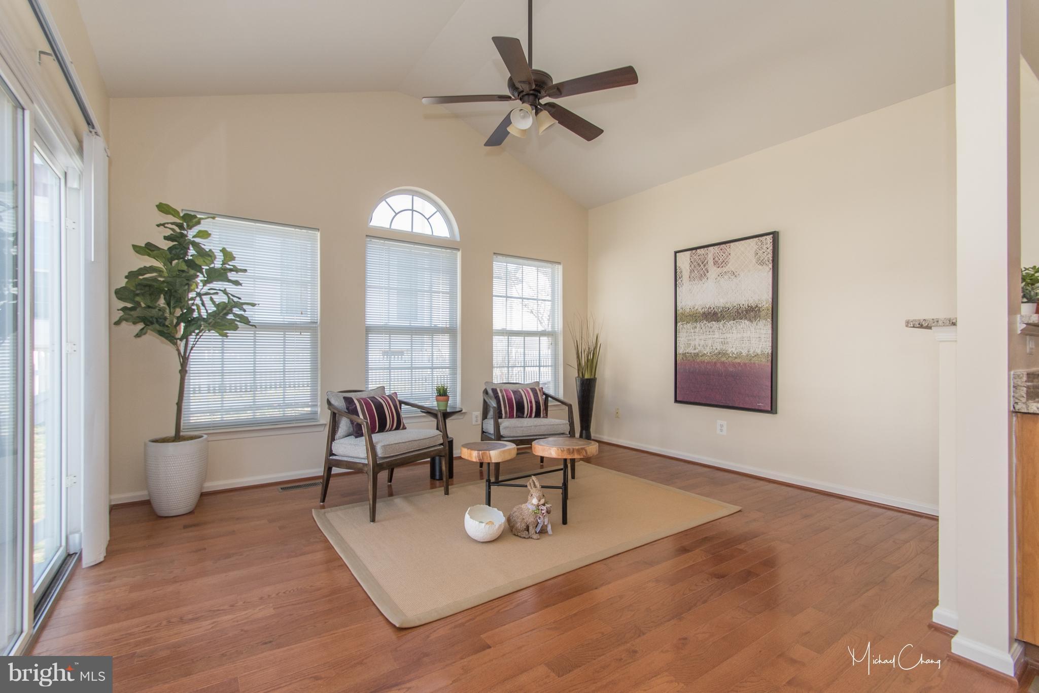 13840 Lullaby Road Germantown, MD 20874 - Photo 11 of 27 Sun Room