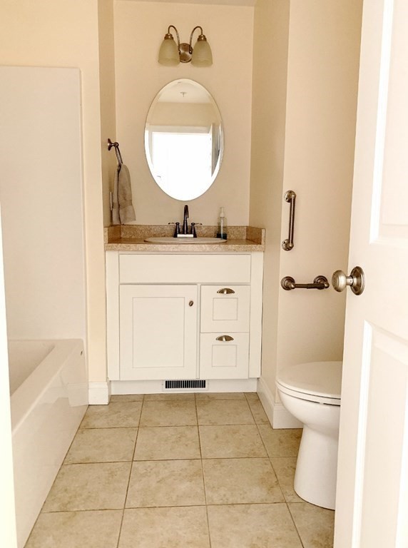 20 Mark Circle, Unit 20 Rutland, MA 01543 - Photo 8 of 14