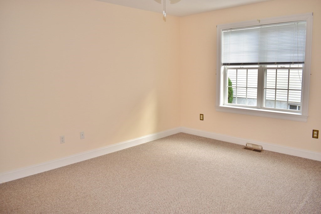 20 Mark Circle, Unit 20 Rutland, MA 01543 - Photo 9 of 14
