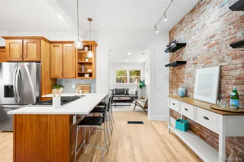 $999,000 | 30 South Grant Street, Denver, CO 80209
