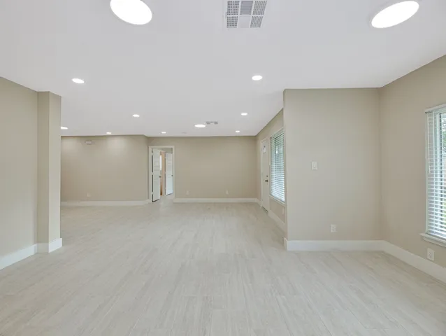 a view of empty room