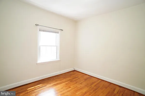 $2,975 | 2161 North Brandywine Street, Arlington, VA 22207