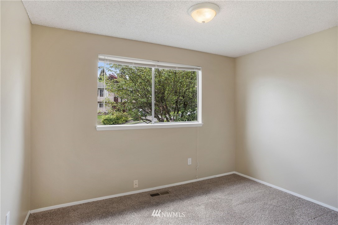 2614 Southeast 16th Street Renton, WA 98058 - Photo 15 of 22 Gallery Image 15