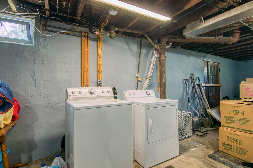 348 New Ludlow Road Chicopee, MA 01020 - Photo 19 of 25 Gallery Image 19
