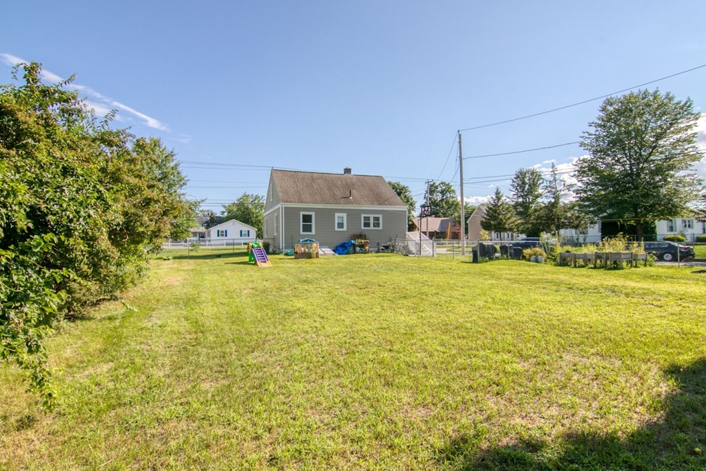 348 New Ludlow Road Chicopee, MA 01020 - Photo 23 of 25 Gallery Image 23