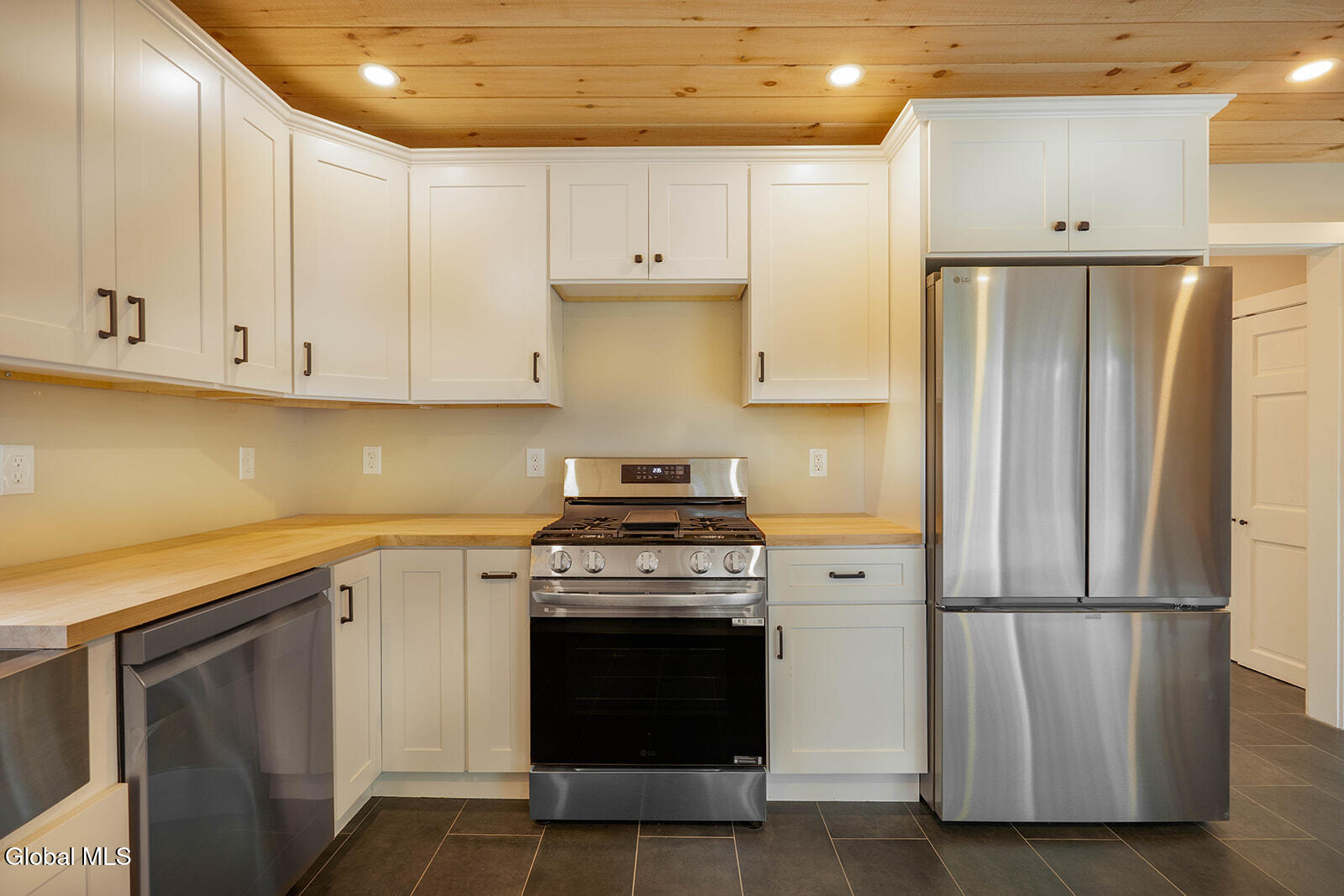 131 Powder Horn Way Argyle, NY 12809 - Photo 10 of 51 _DSC5509-Edit