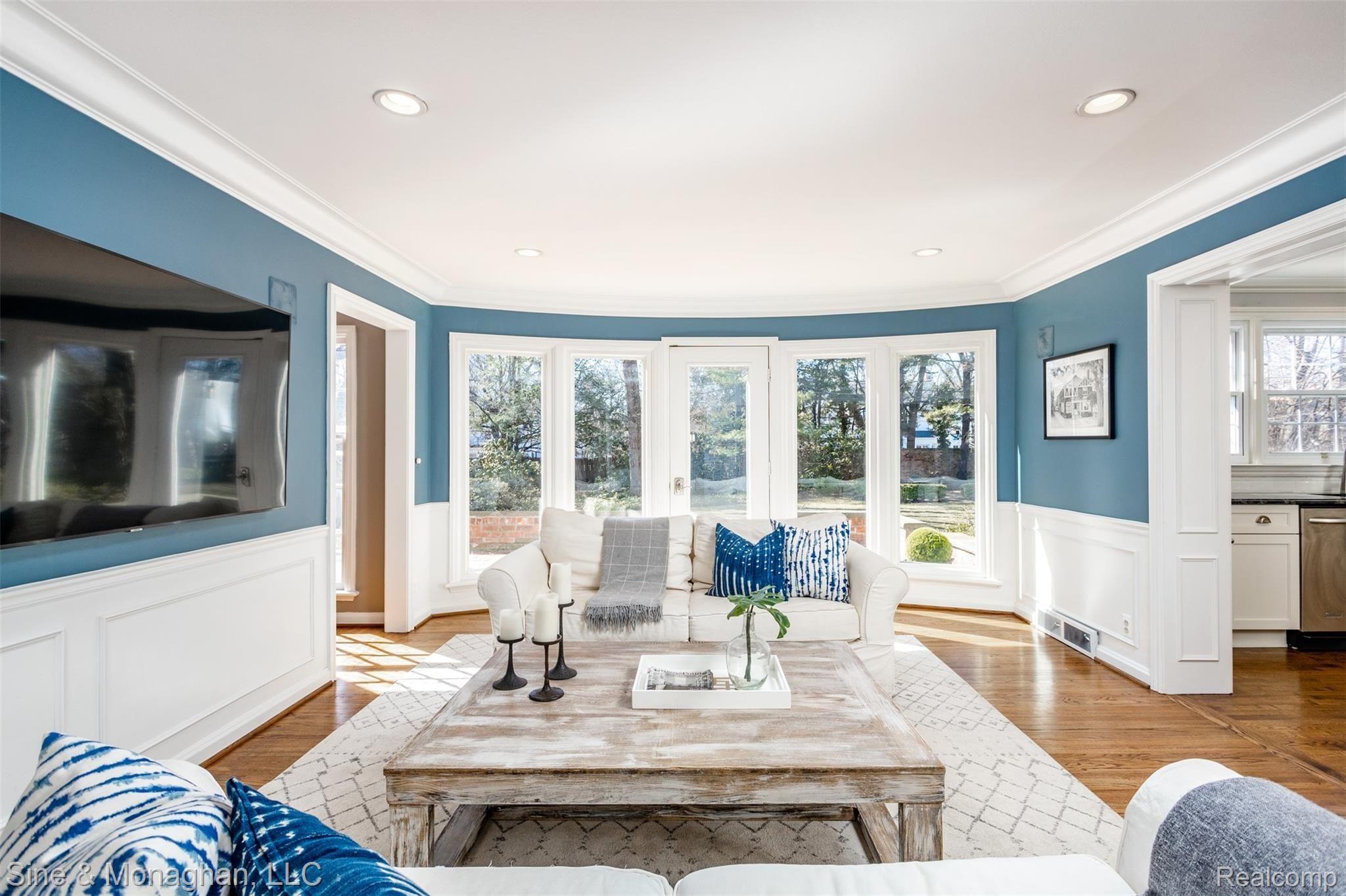 57 Cloverly Road Grosse Pointe, MI 48236 - Photo 22 of 60 57 Cloverly S019.jpg