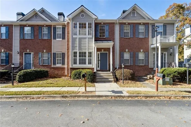 $314,900 | 5972 Eagle Tiff Lane Northeast, Sugar Hill, GA 30518