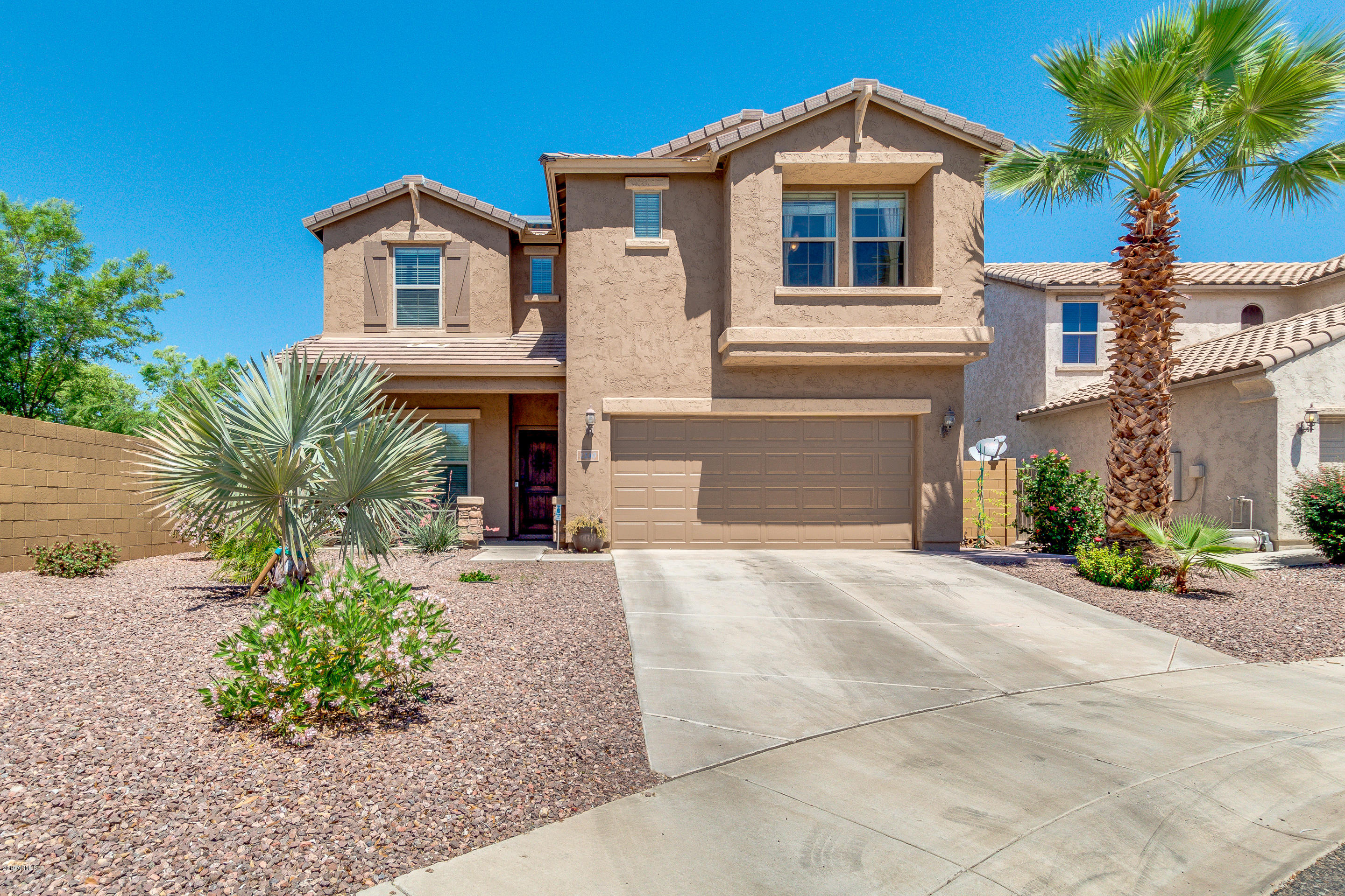 2240 West Davis Road Phoenix, AZ 85023 - Photo 1 of 43 01-Davis