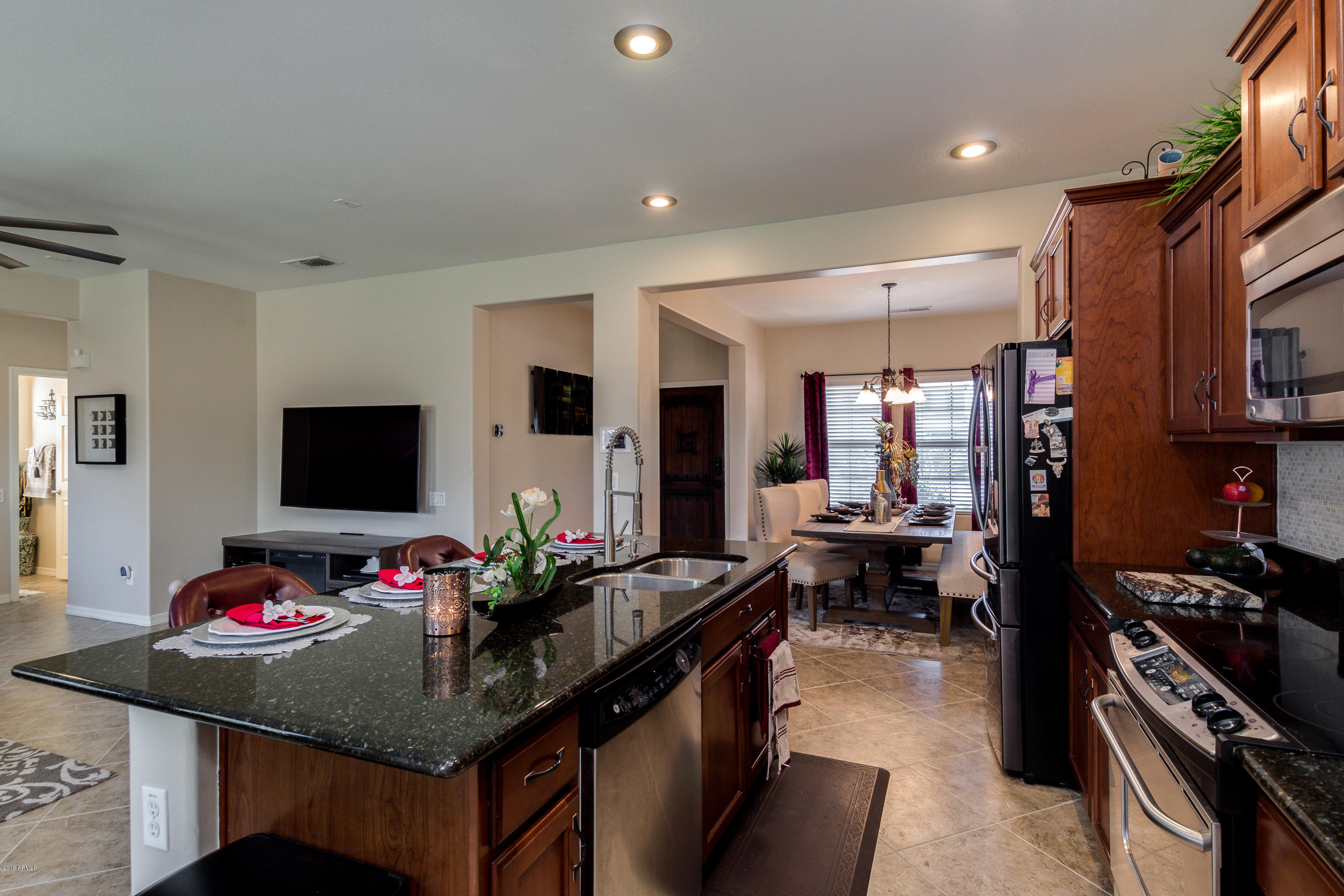 2240 West Davis Road Phoenix, AZ 85023 - Photo 11 of 43 13-Davis