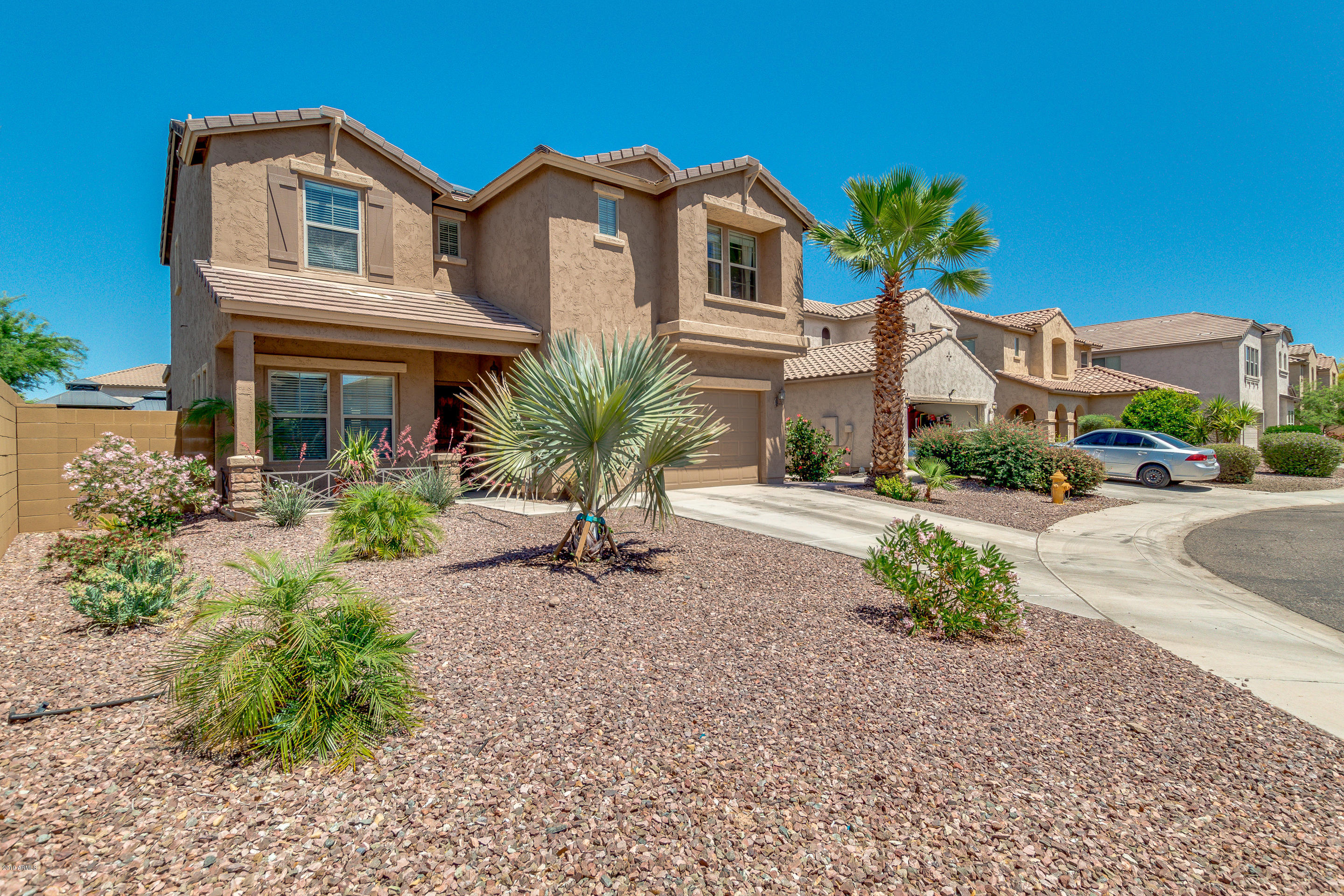 2240 West Davis Road Phoenix, AZ 85023 - Photo 2 of 43 02-Davis