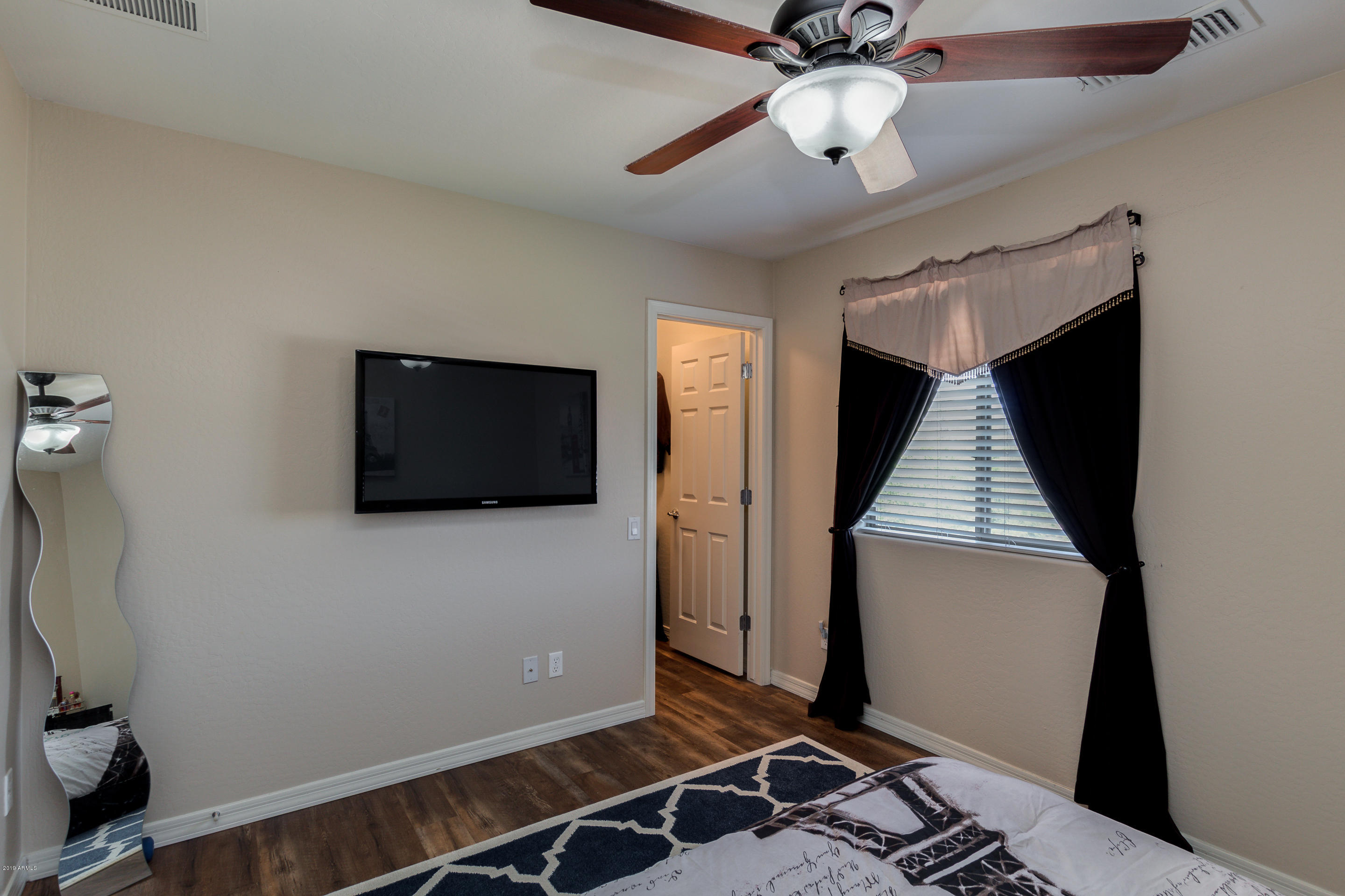 2240 West Davis Road Phoenix, AZ 85023 - Photo 21 of 43 29-Davis