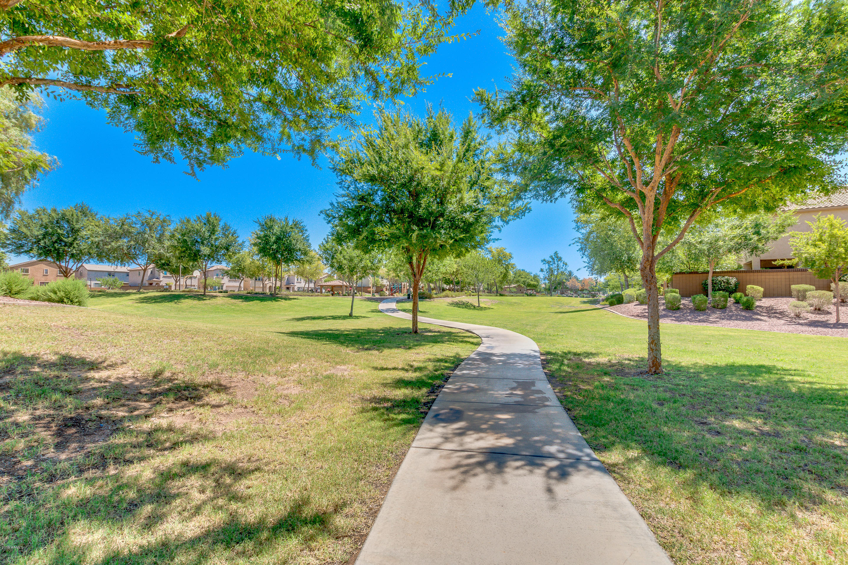 2240 West Davis Road Phoenix, AZ 85023 - Photo 39 of 43 48-91st
