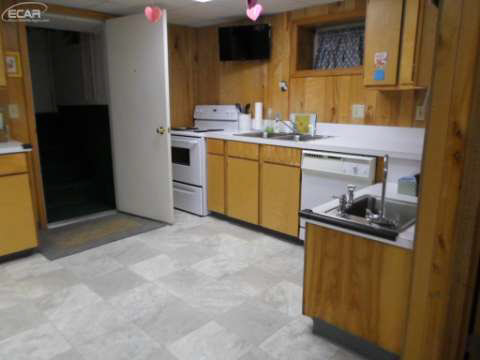 4355 Calkins Road Flint, MI 48532 - Photo 52 of 75 20459182-51.JPG