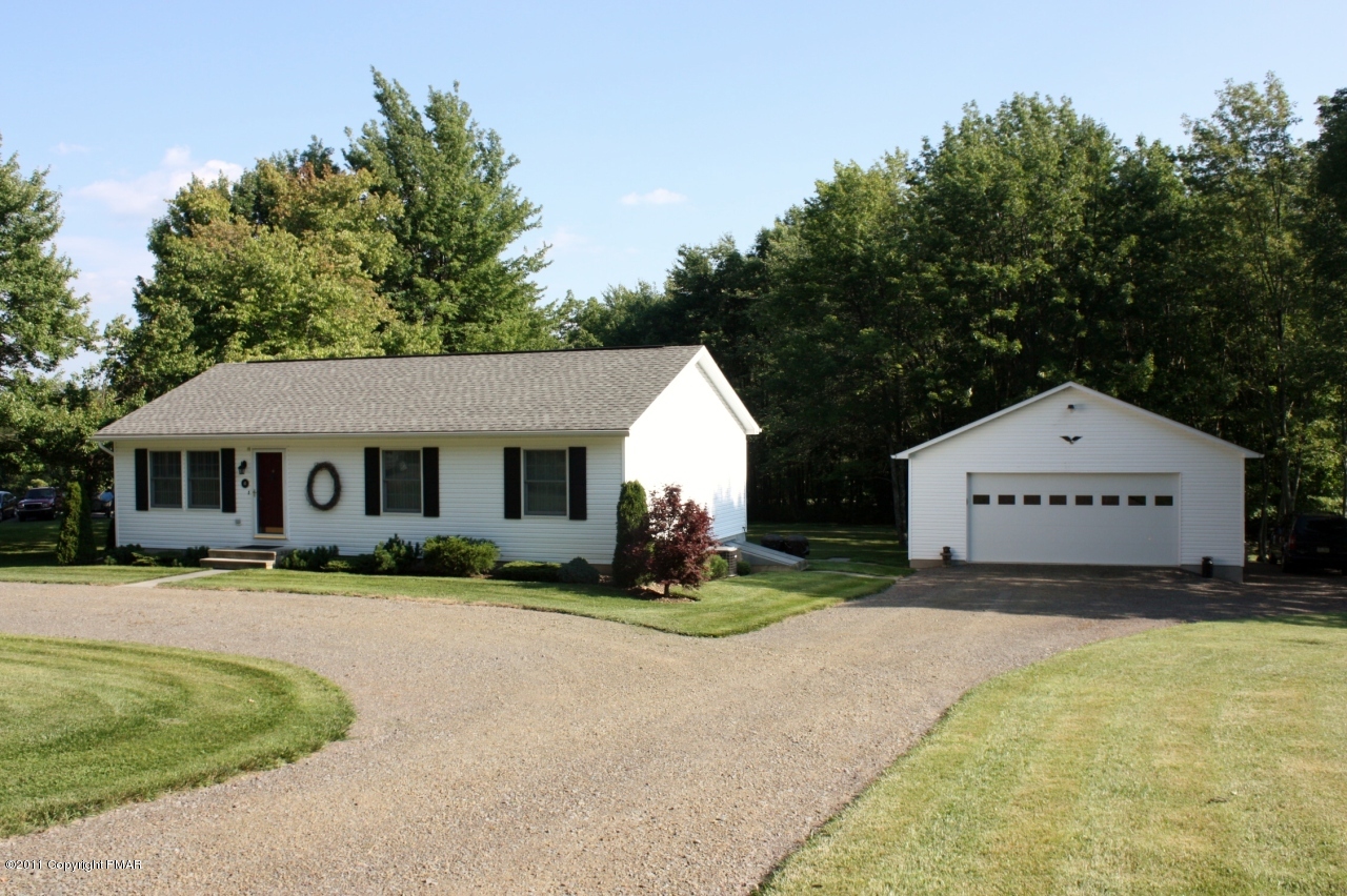 65 Stanet Road Moscow, PA 18444 - Photo 1 of 16 65 Stanet Road