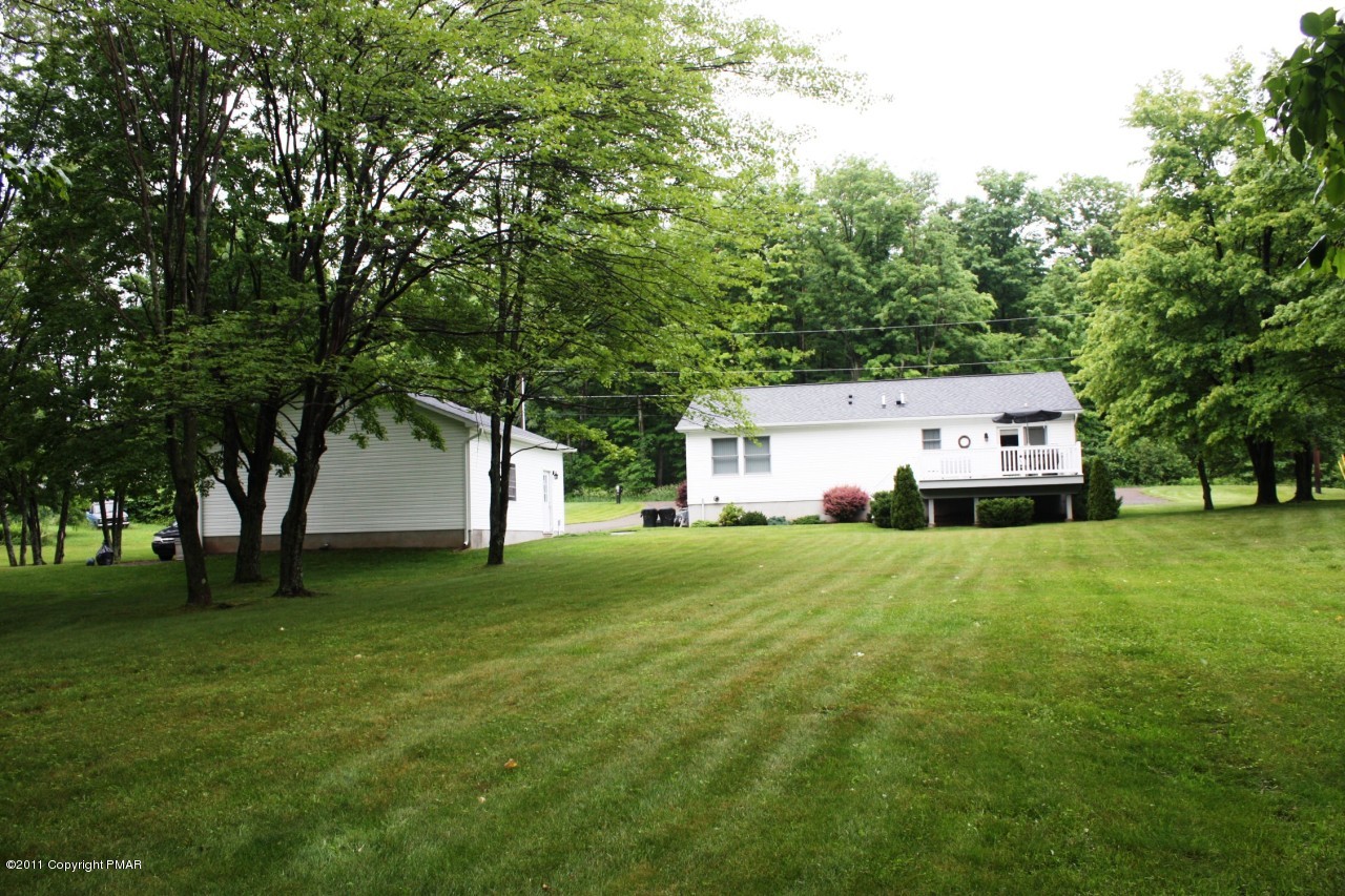 65 Stanet Road Moscow, PA 18444 - Photo 14 of 16 Rear view 2