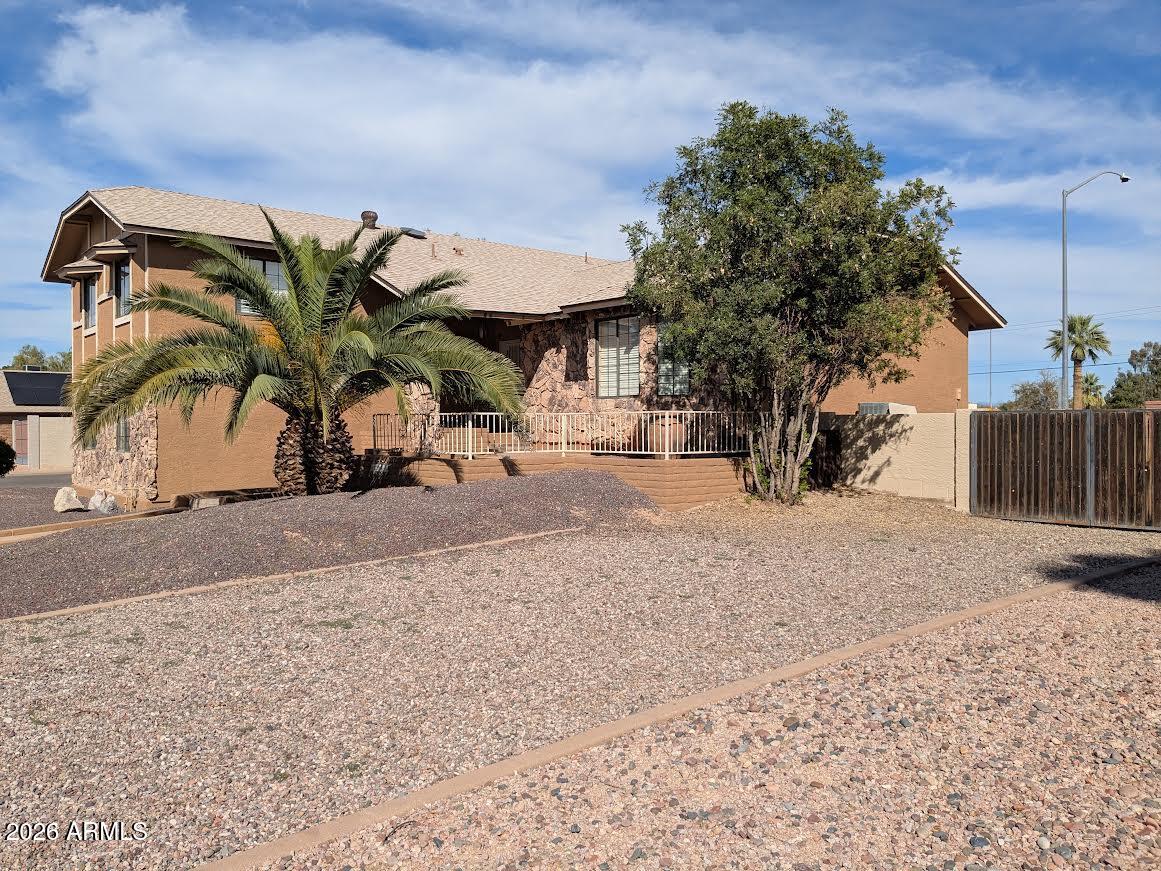1341 North Pomeroy Mesa, AZ 85201 - Photo 2 of 32 a view of outdoor space and yard