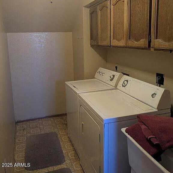 1341 North Pomeroy Mesa, AZ 85201 - Photo 29 of 32 a utility room with dryer and washer