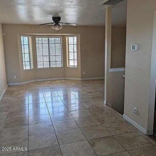 1341 North Pomeroy Mesa, AZ 85201 - Photo 5 of 32 a view of an empty room and window