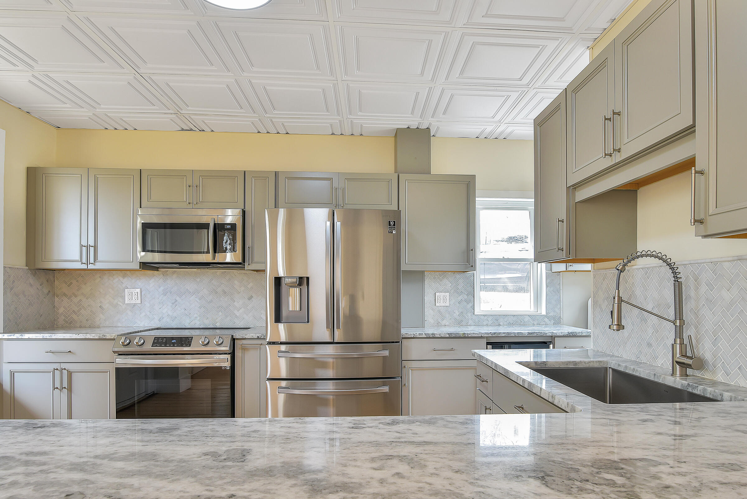 694 Middle Street Bath, ME 04530 - Photo 22 of 34 109085gr-122