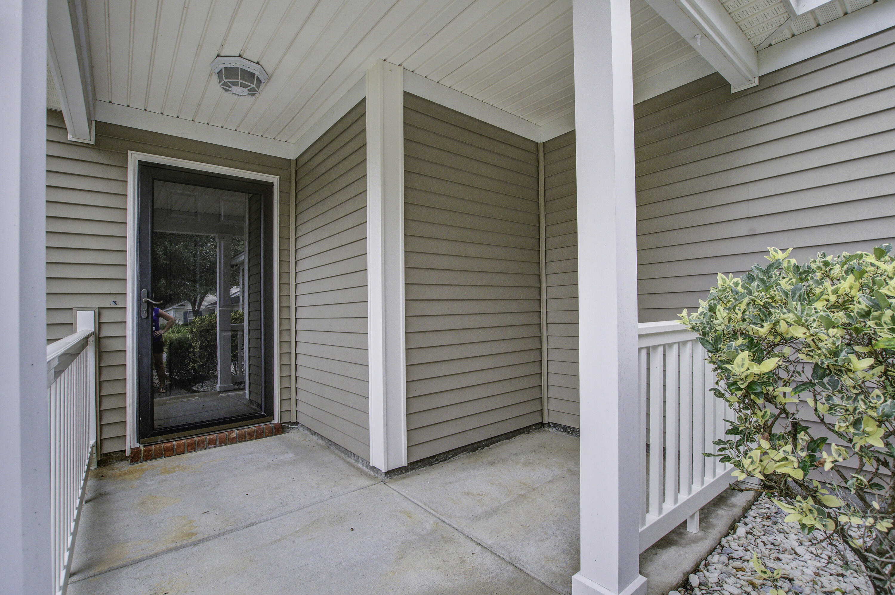 122 Walnut Creek Road Summerville, SC 29483 - Photo 4 of 20 122 Walnut (4)