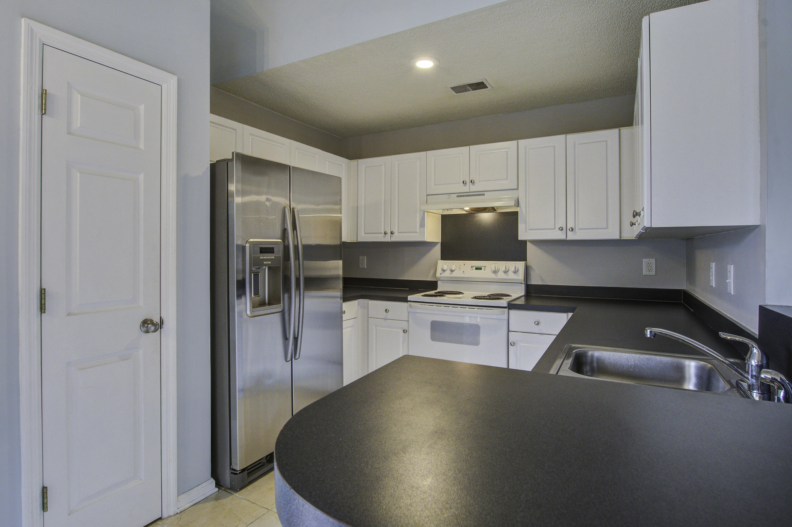 122 Walnut Creek Road Summerville, SC 29483 - Photo 9 of 20 122 Walnut (13)