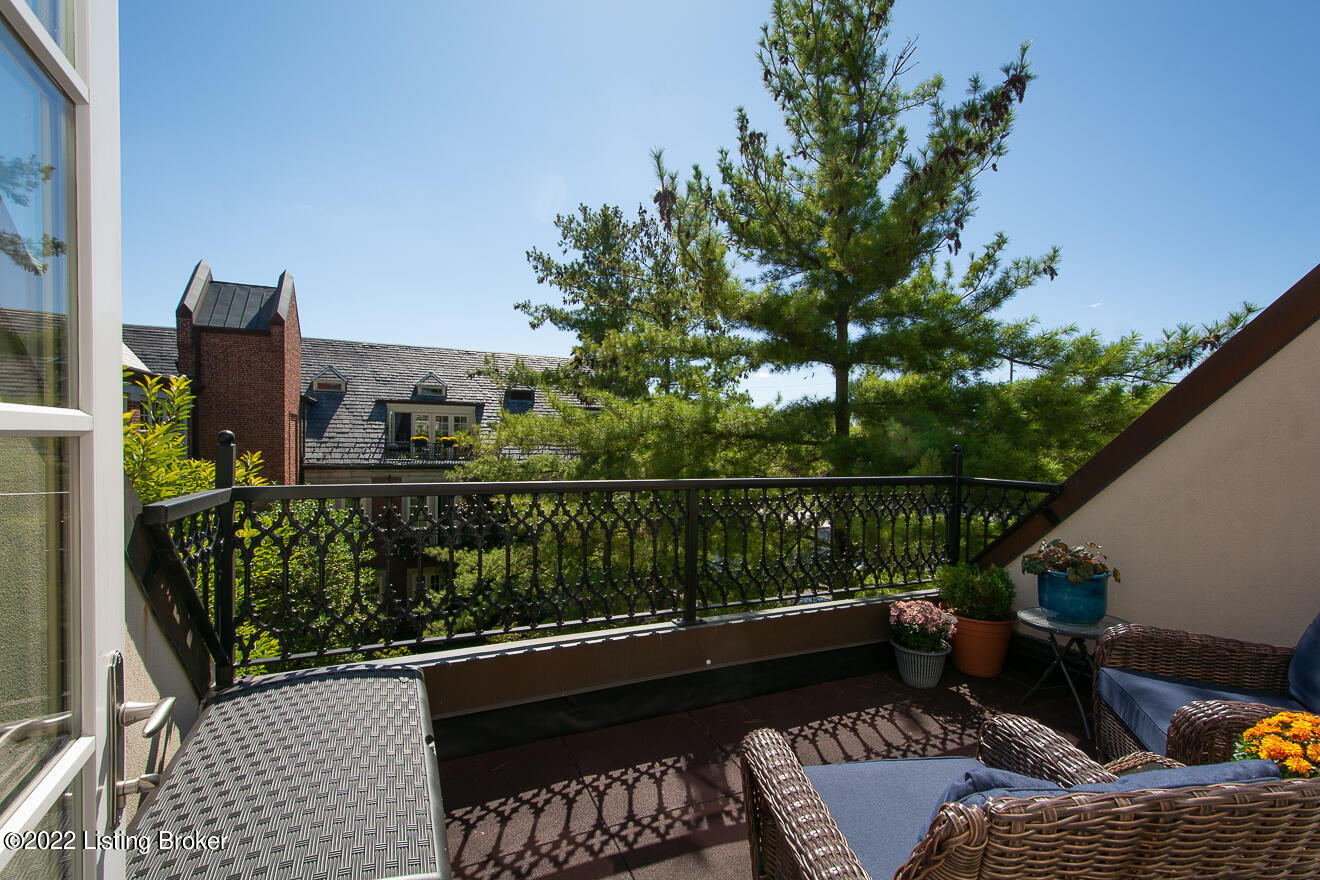 966 Cherokee Road, Unit 305 Louisville, KY 40204 - Photo 52 of 85 Cherokee -73