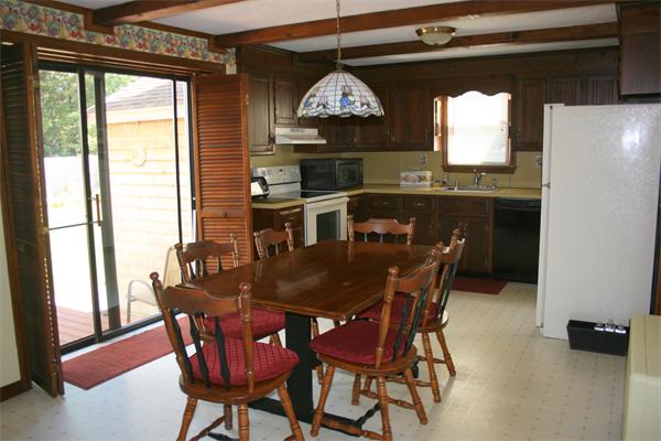 61 Peter Road Plymouth, MA 02360 - Photo 4 of 24 Gallery Image 4